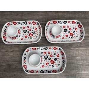 Temp-tations Pawfetti Paws & Hearts Lot of 3 Snack Trays with Sauce Wells